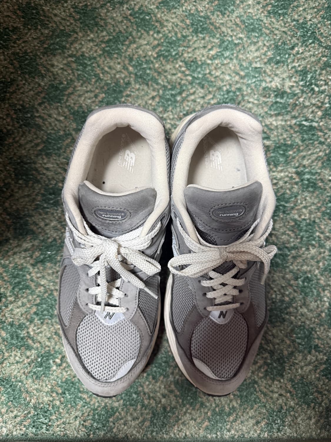 뉴발란스 2002r 프리미엄 빈티지 상품이미지2