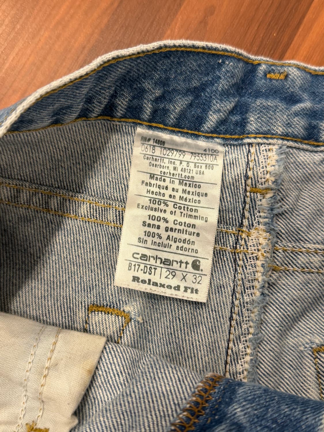 Carhartt 칼하트 컷오프 데님 쇼츠 (29inch) 상품이미지9