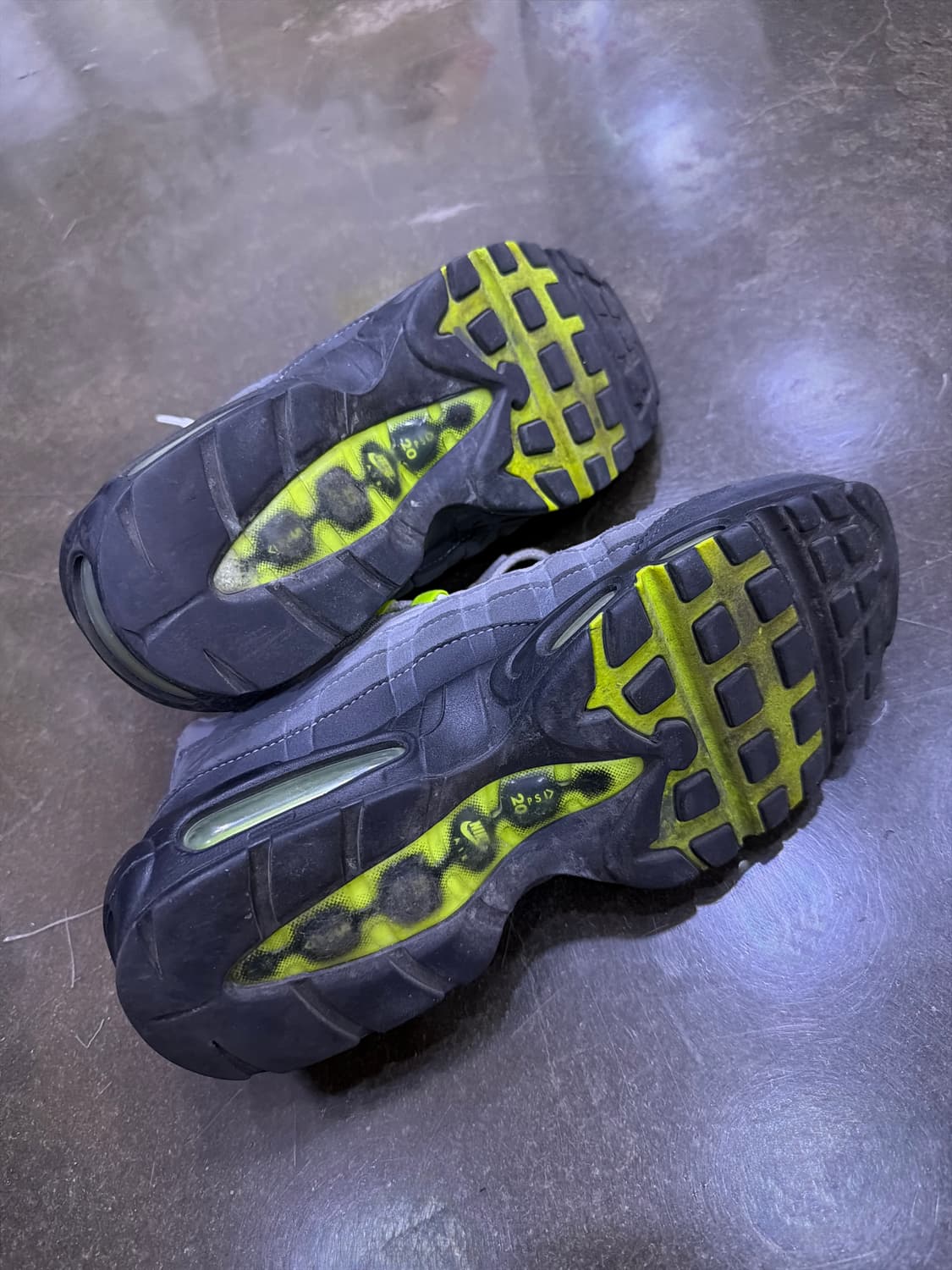 나이키 에어맥스 95 형광 네온 빅버블 275 상품이미지9