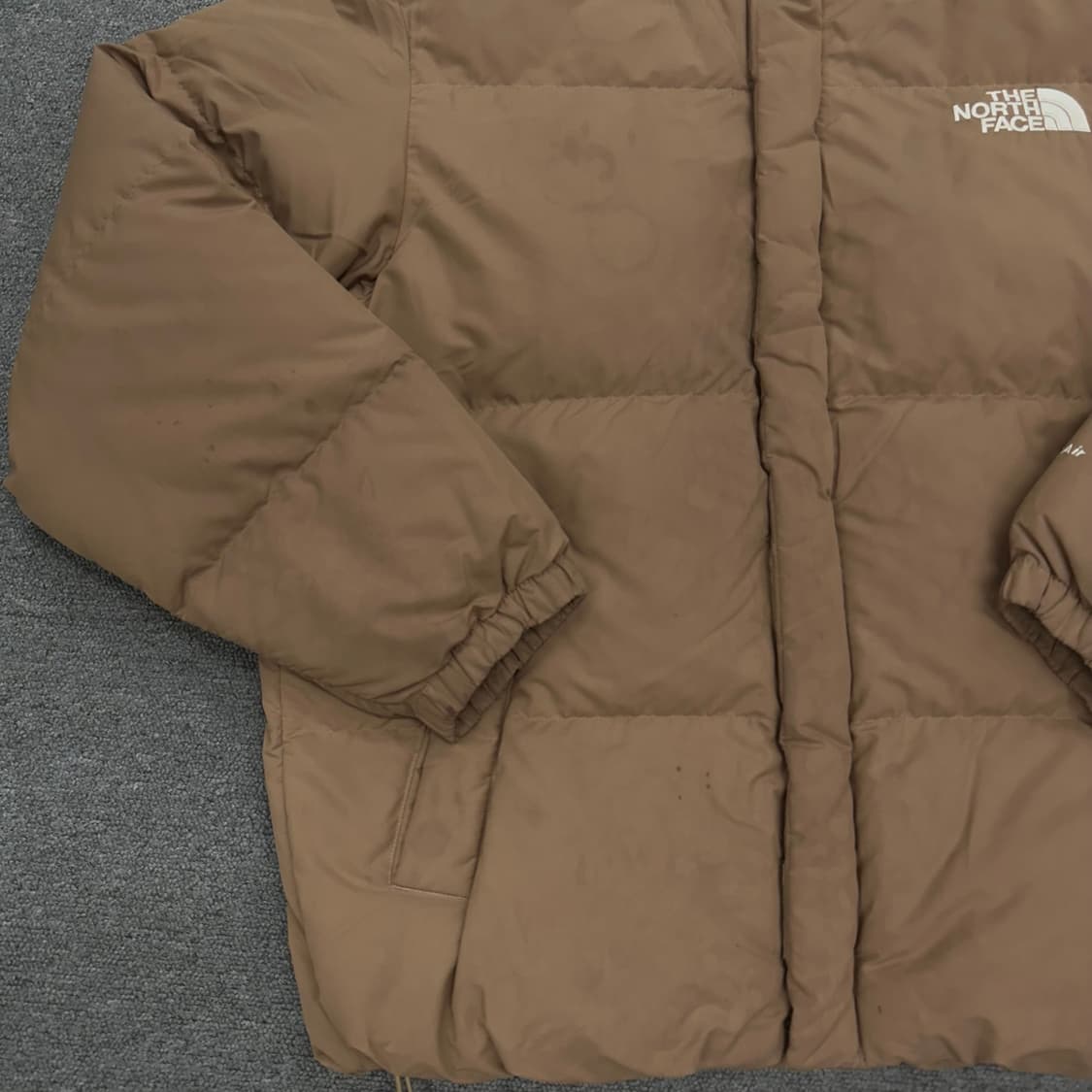 노스페이스 티볼에어 푸퍼 패딩 상품이미지4