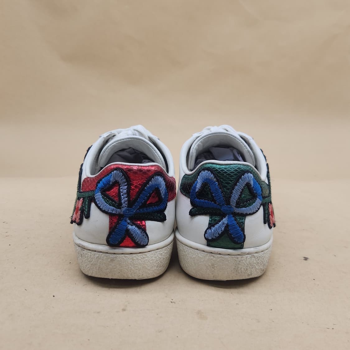 구찌 에이스플라워 자수 스니커즈35 225 상품이미지4