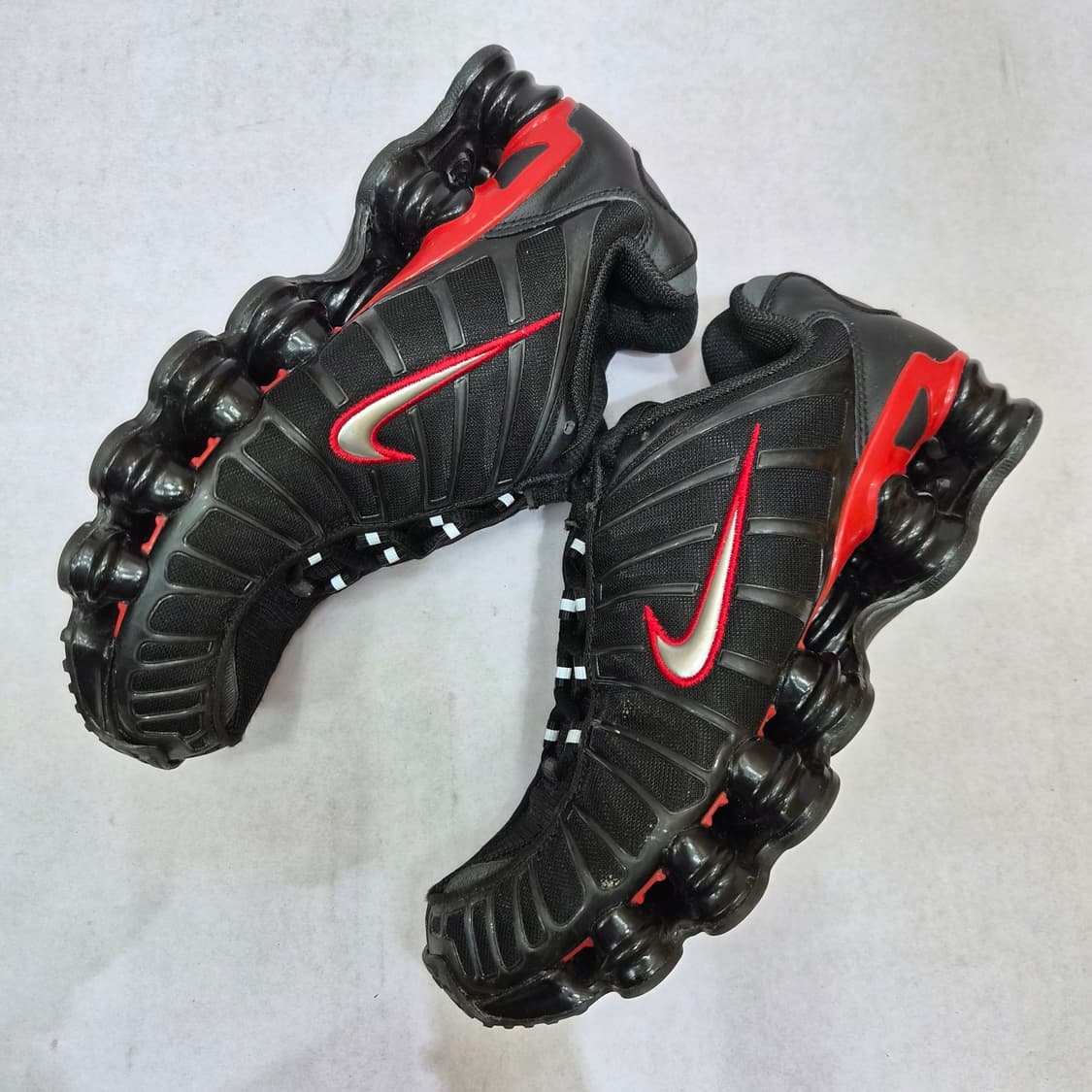 나이키 샥스 TL 블랙 유니버시티 레드 (265) 상품이미지3