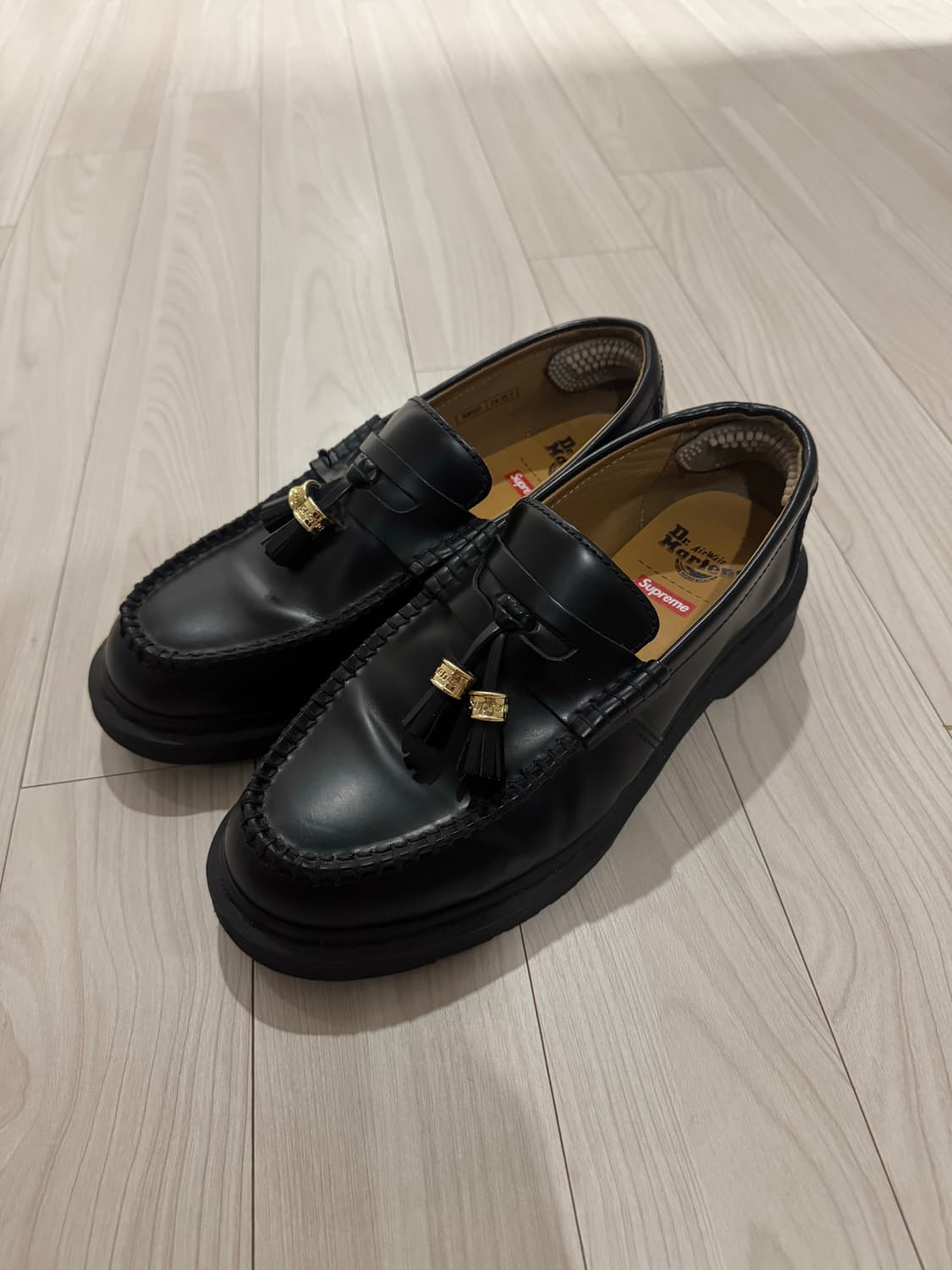 슈프림 닥터마틴 펜톤 테슬 로퍼 블랙 270 상품이미지2