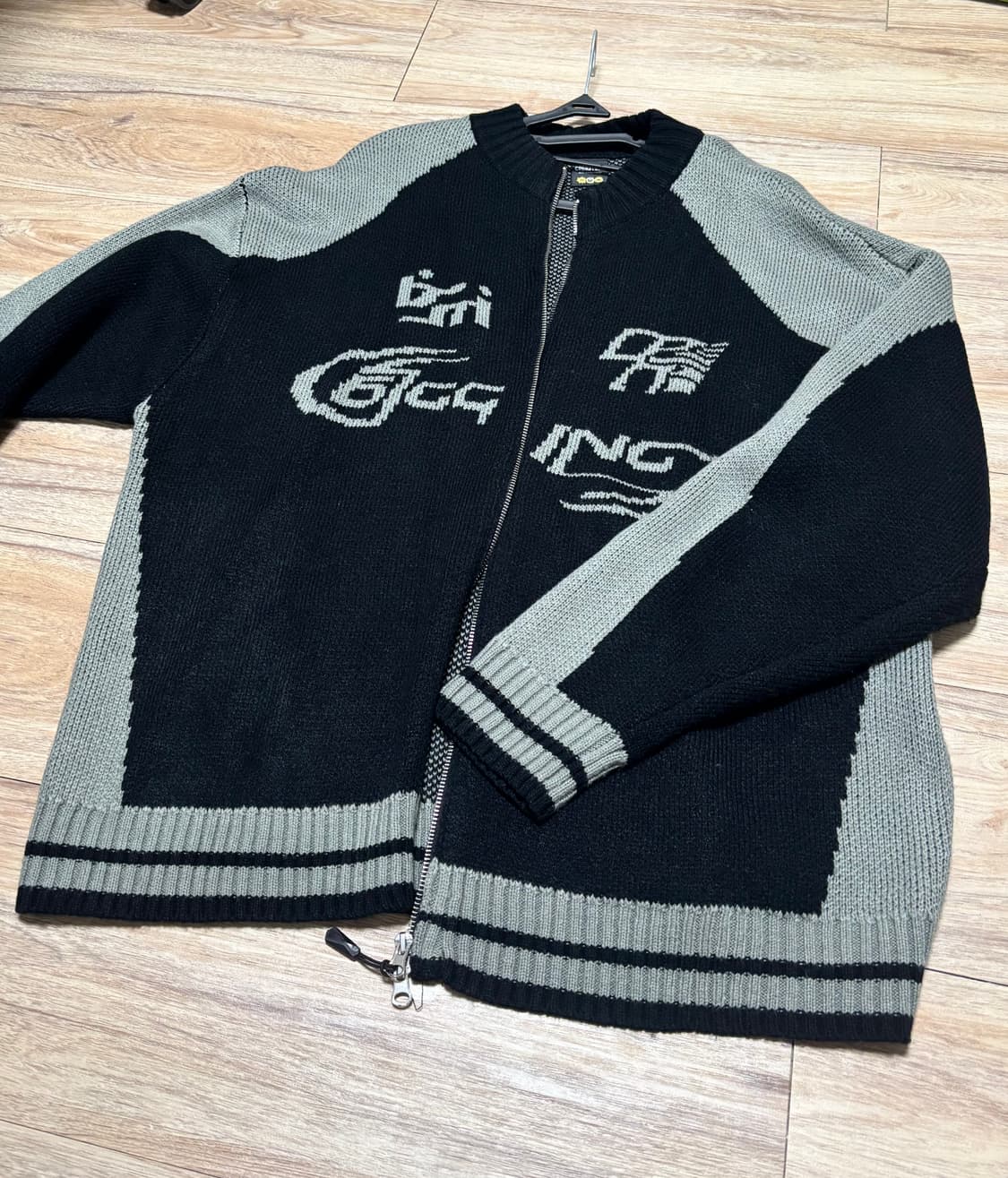 꼼파뇨 니트 집업 M 상품이미지1