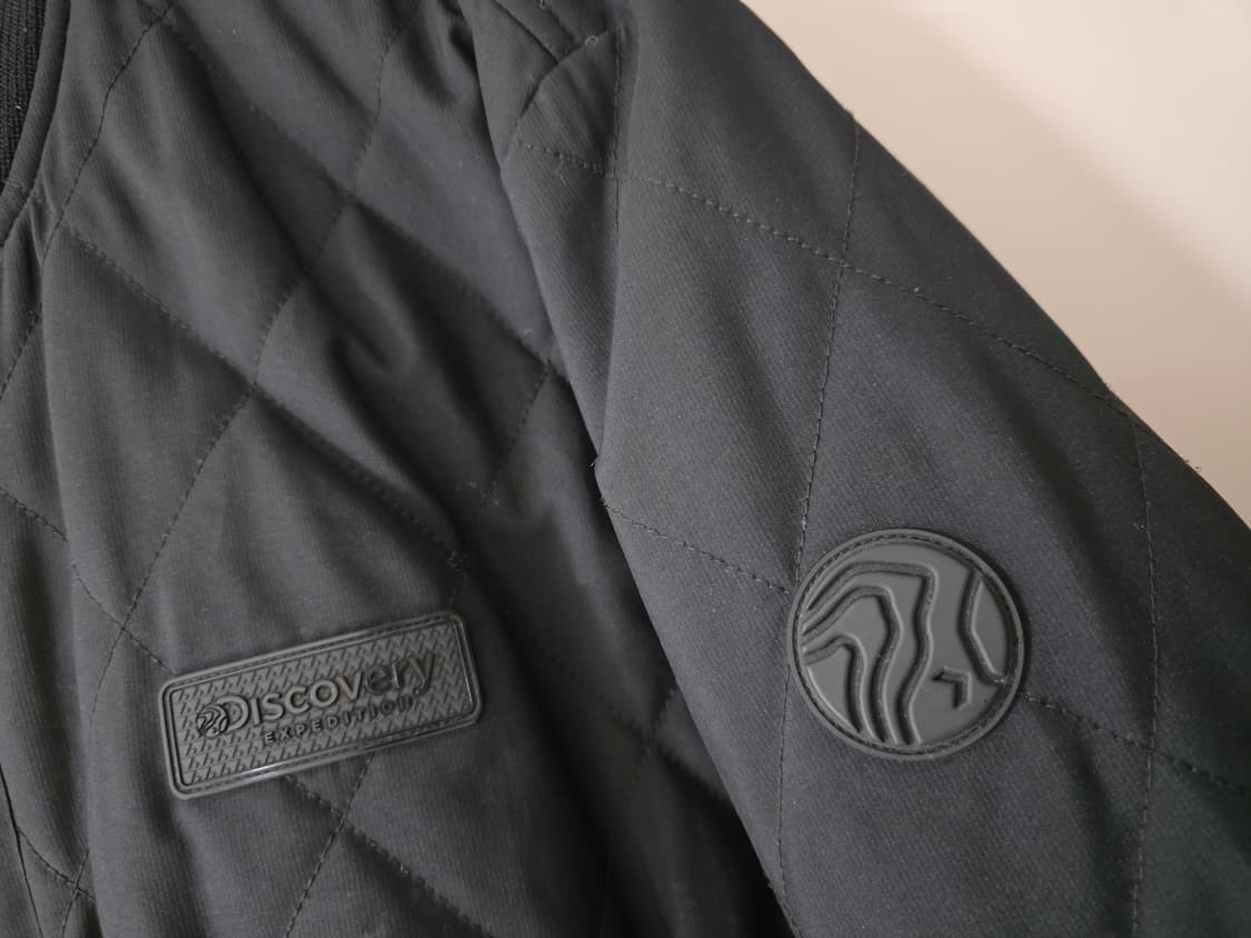 디스커버리 남자 퀼팅경량패딩.
싸이즈 105.
 상품이미지6