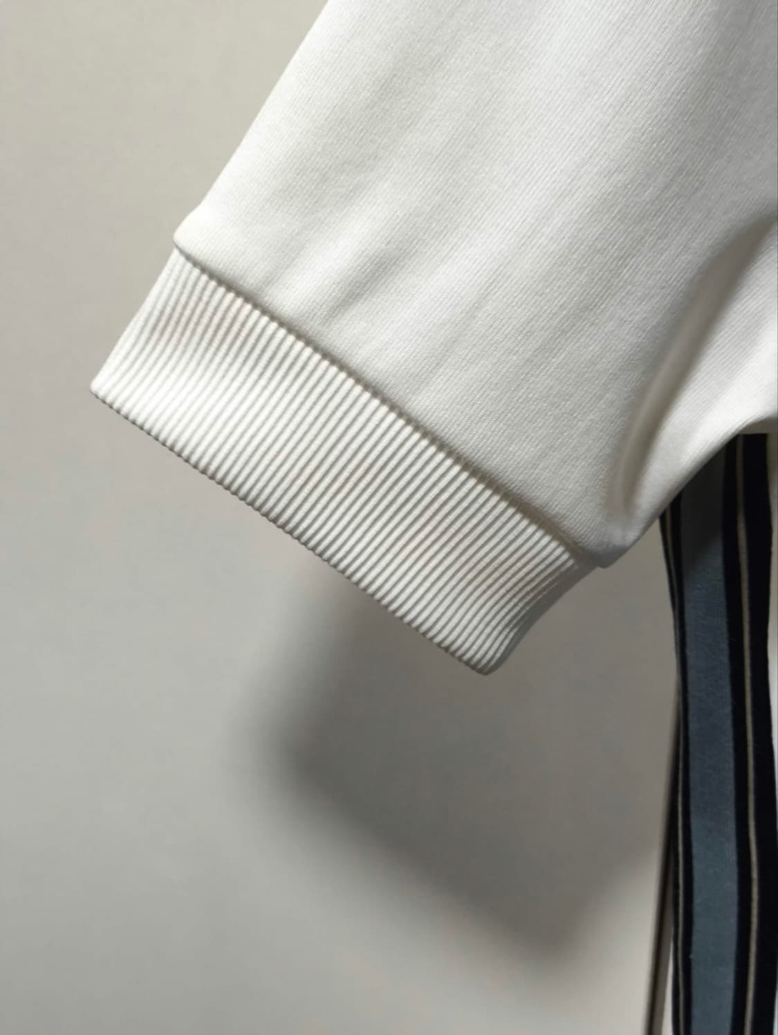 M 버버리 하이넥 니트 반집업 하프집업 상품이미지6