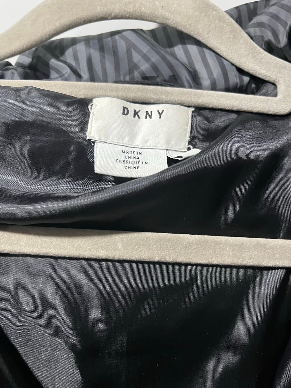 DKNY 롱패딩 상품이미지2