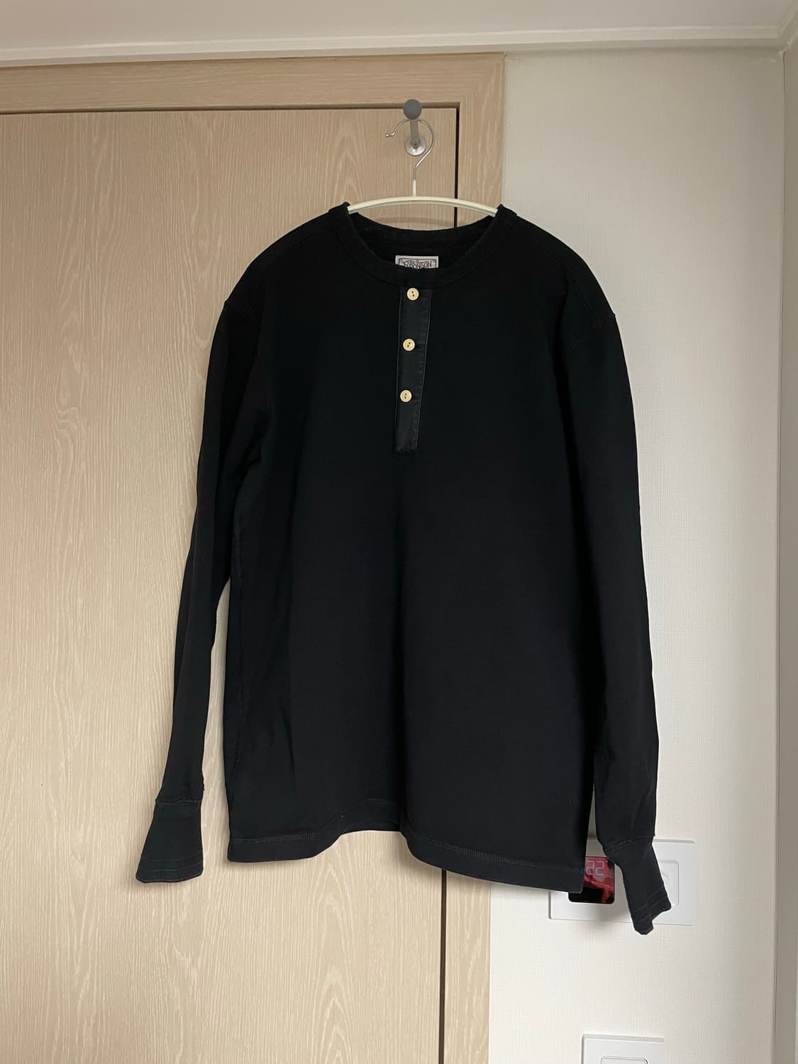 브론슨 헨리넥(긴팔) Black, Apricot XXL 일괄판매 상품이미지2