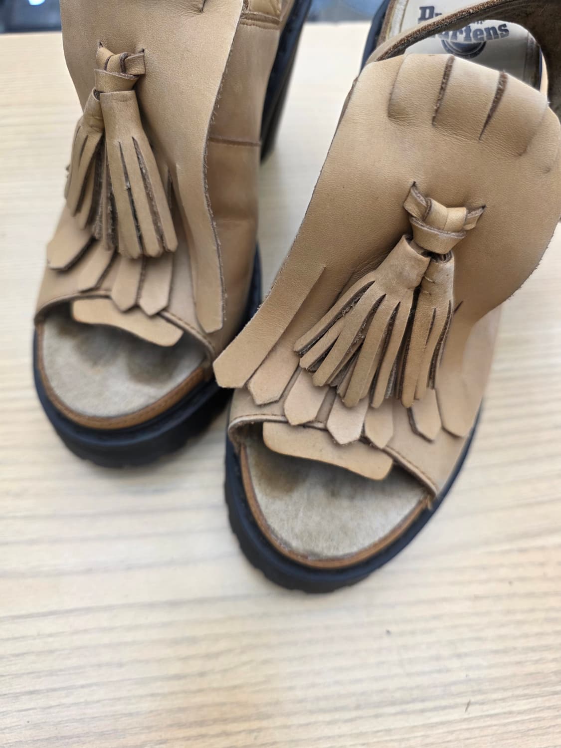 닥터마틴 세라피나 킬티 슬링백 샌들 UK4 상품이미지4