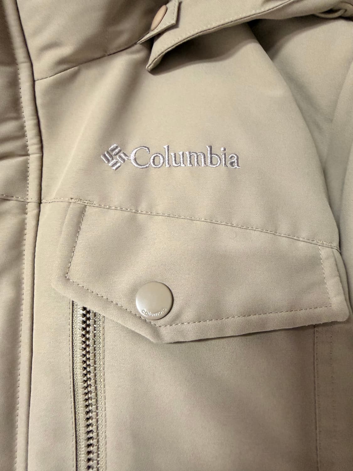 콜럼비아 구스다운 옴니히트 여성 패딩 m 드라이완료 상품이미지2