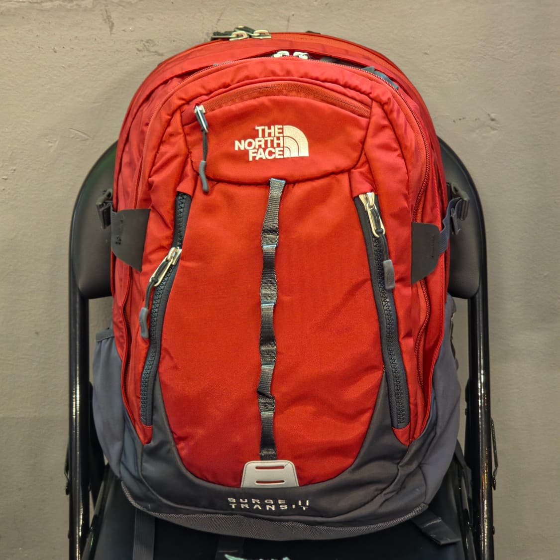 노스페이스 Surge 2 백팩 레드 상품이미지3