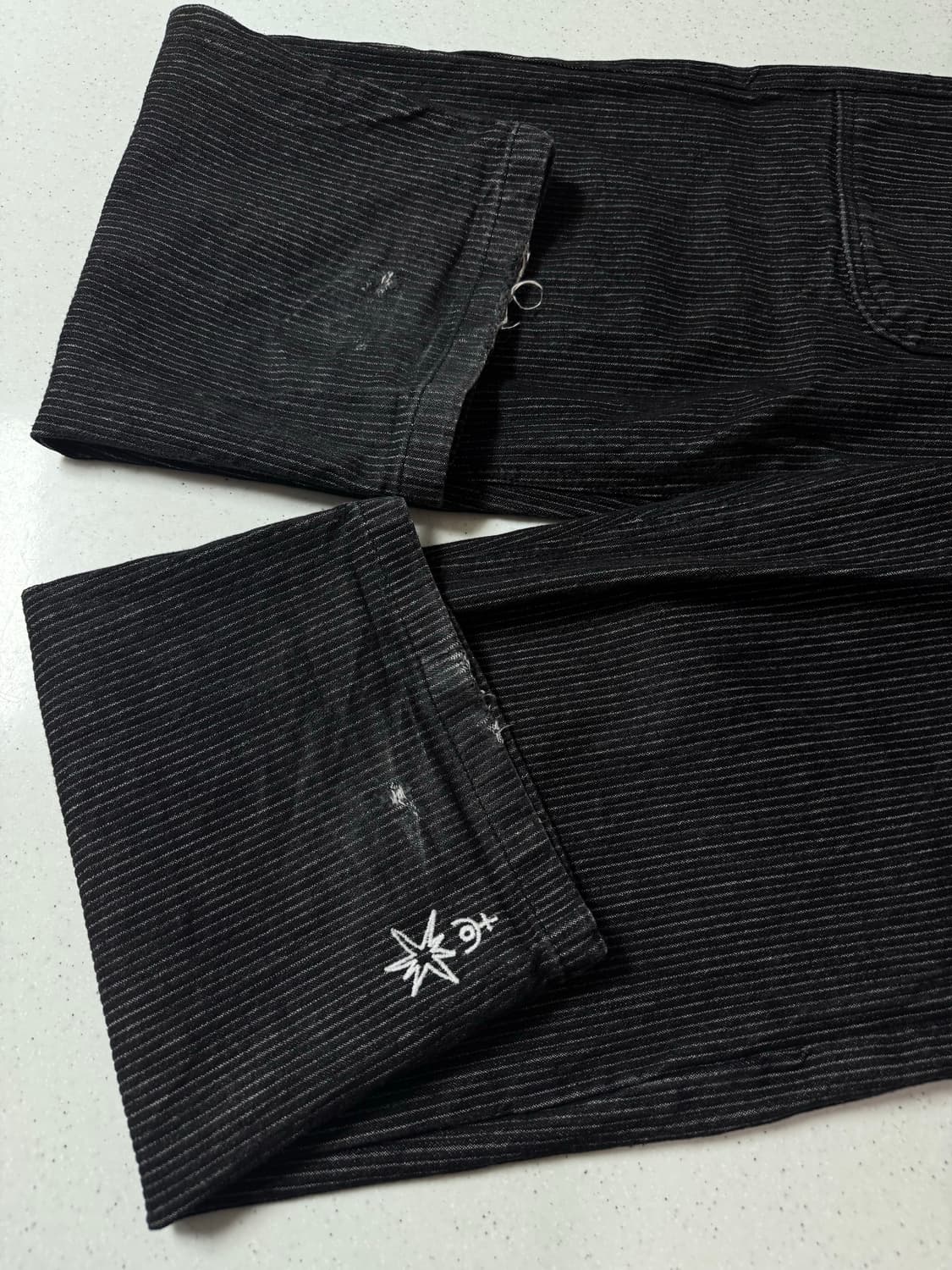 (마지막가격)Ertr - Stripe Denim Pants Black 상품이미지5