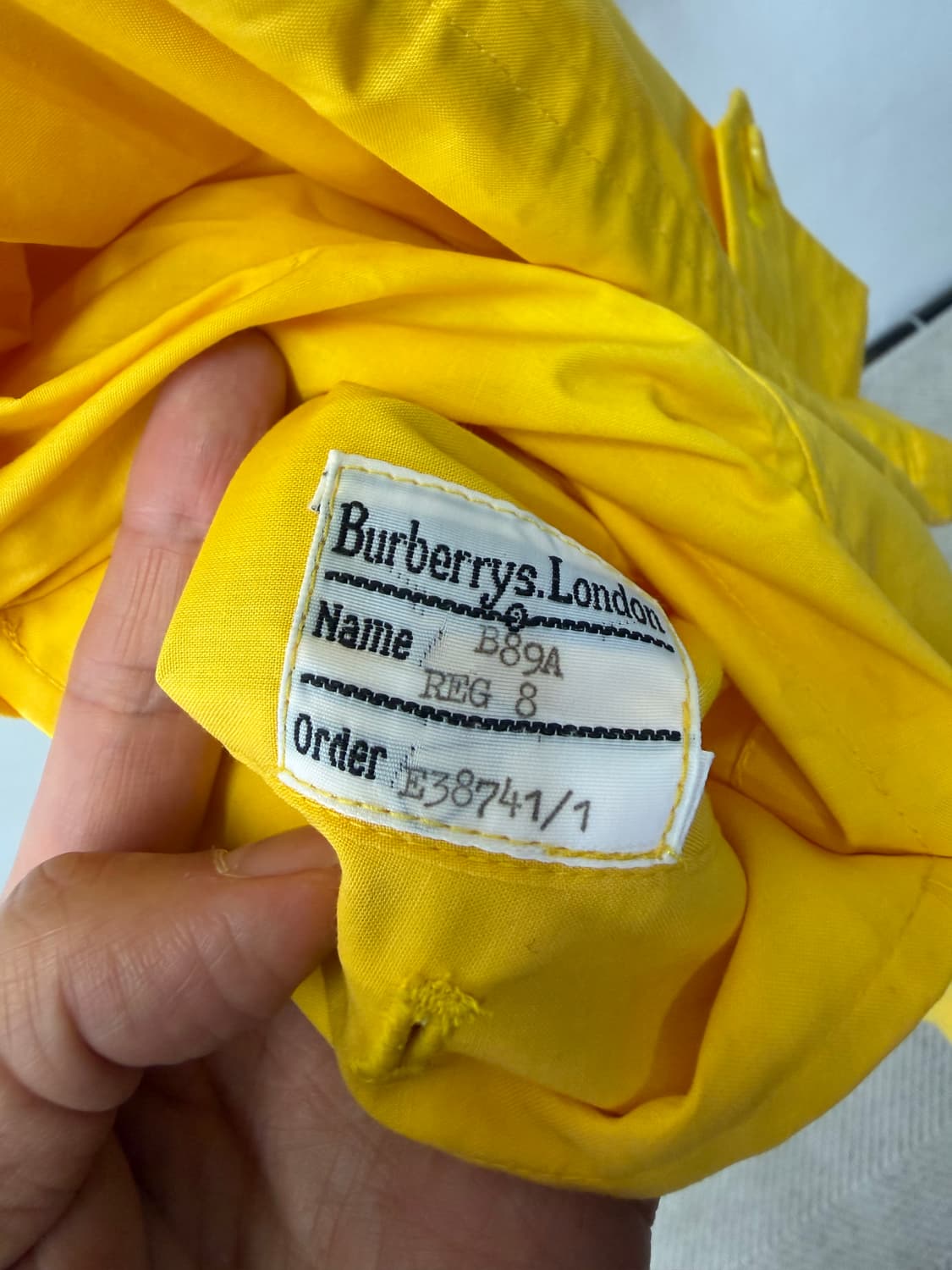 새제품) 버버리 정품 여성 옐로우 트렌치코트 8(66) 상품이미지8