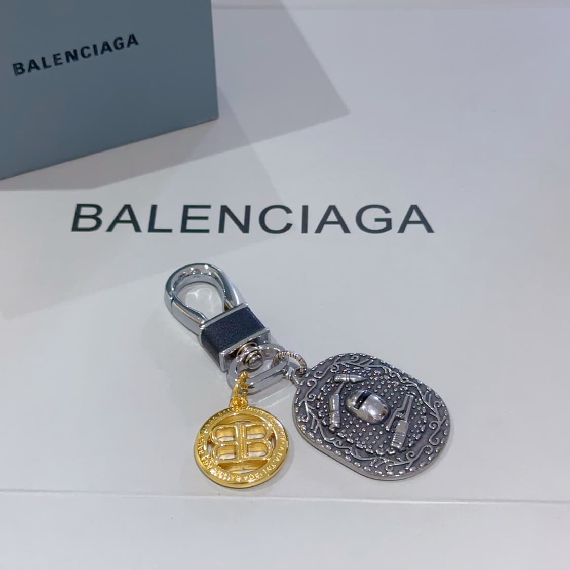 발렌시아가 BB 키링 상품이미지3