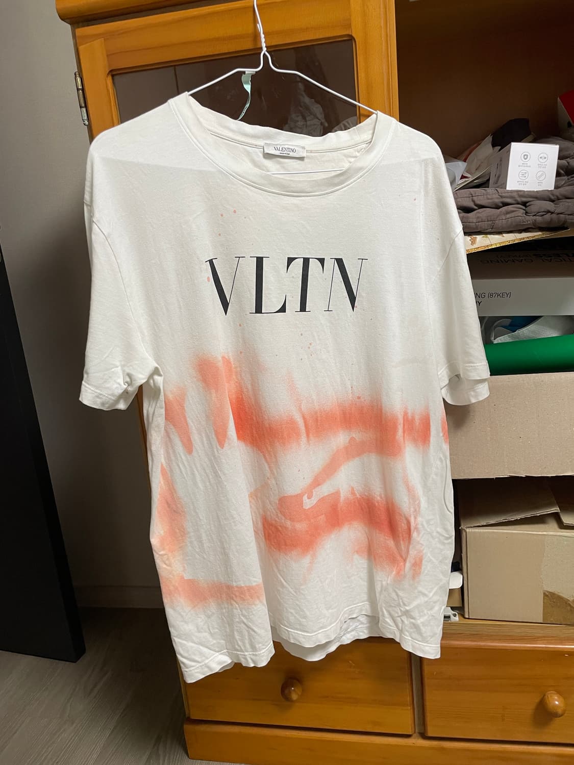 발렌티노 VLTN 화이트 반팔티 L사이즈 상품이미지1