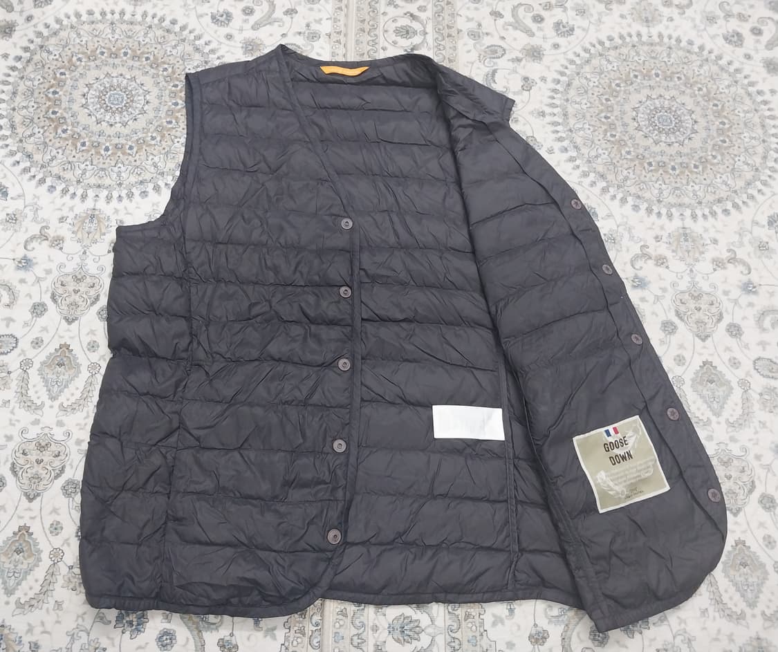 루이까스텔 골프 블랙 구스다운 경량 패딩조끼 95 상품이미지2