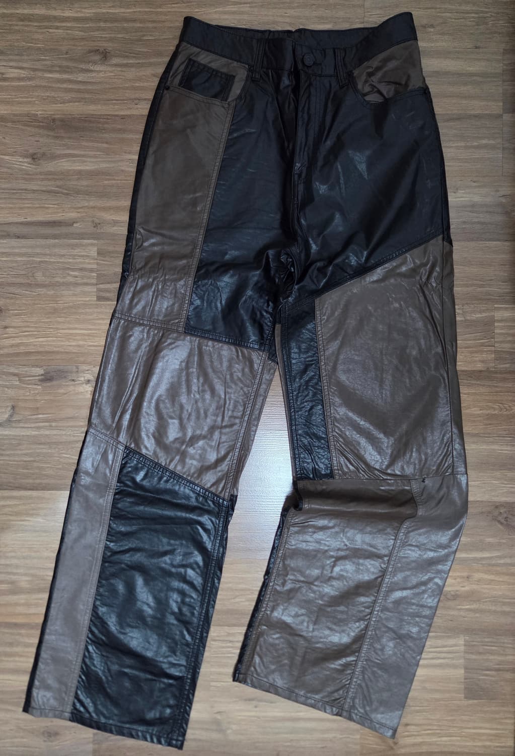 메종미네드 비건레더 패치워크 팬츠 상품이미지1