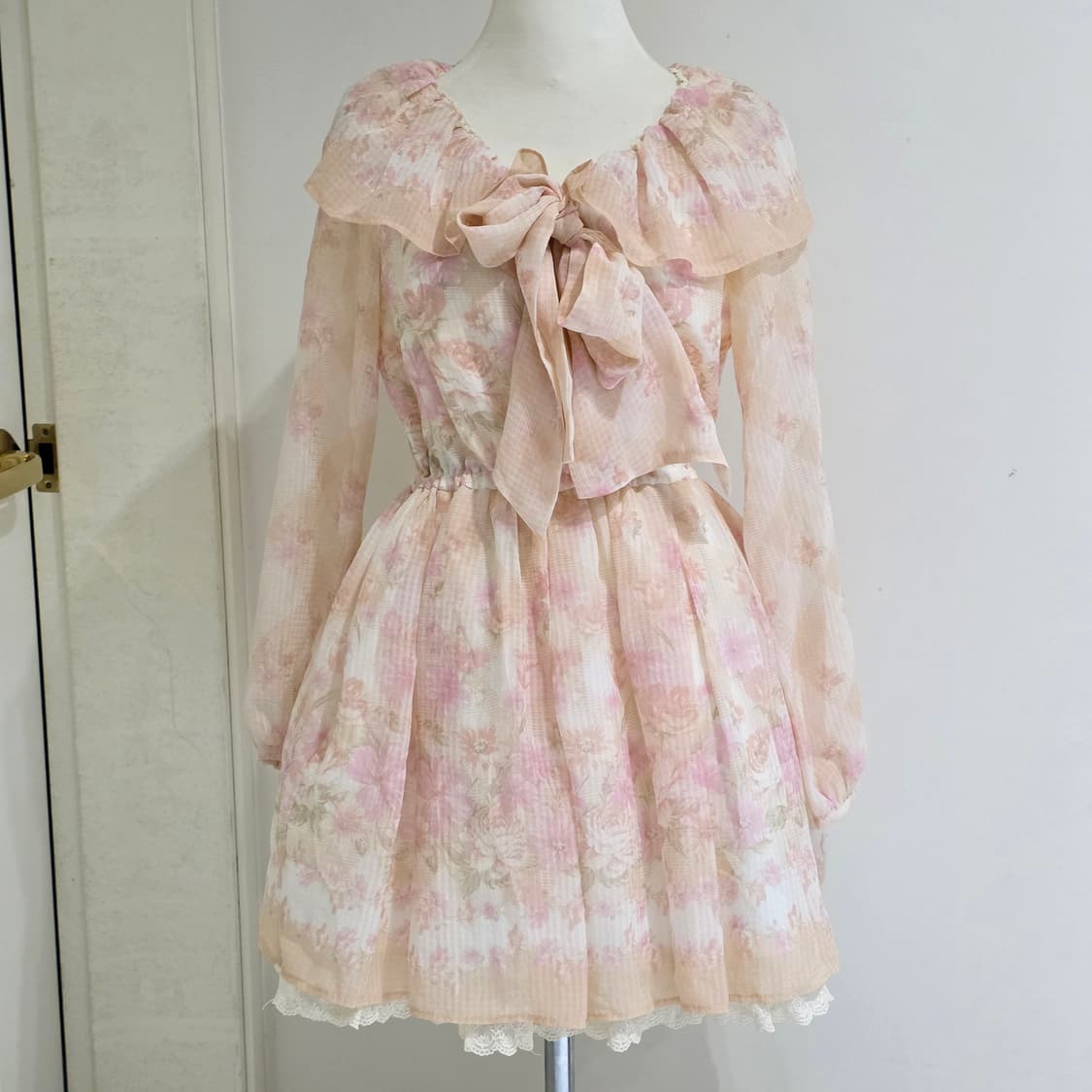 Liz Lisa 희귀매물 핑크 히메갸루 수채화 원피스 상품이미지2