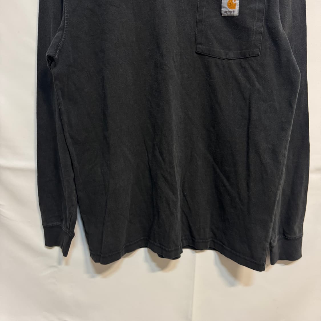 칼하트 포켓 맨투맨 티셔츠 상품이미지3