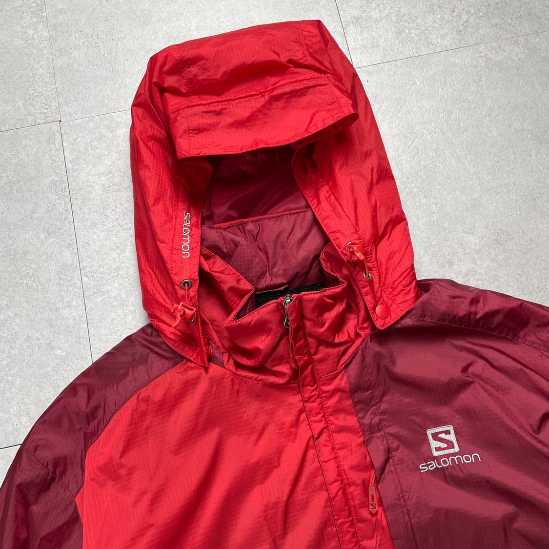 살로몬 투톤 레드 바람막이 상품이미지2