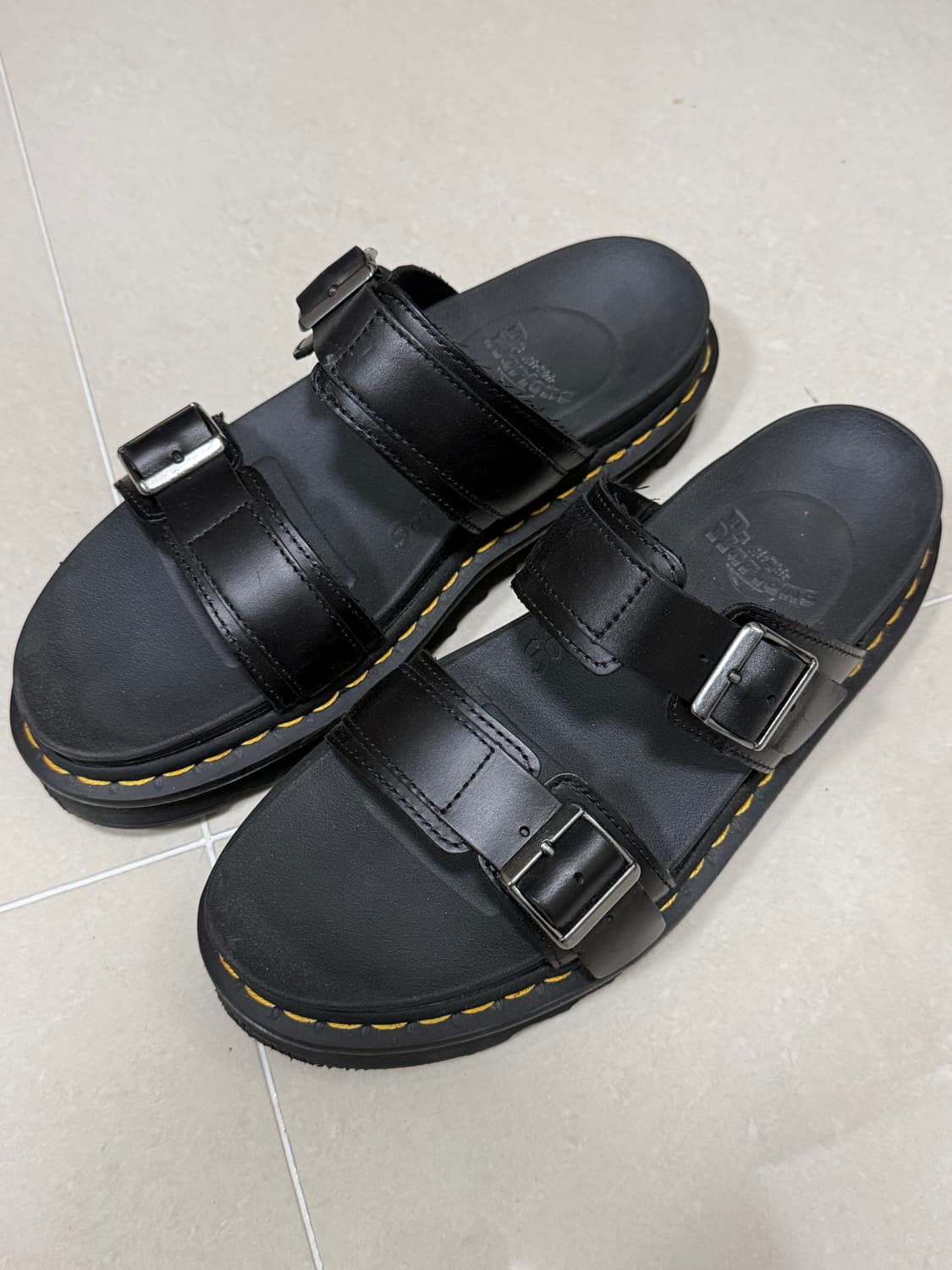 닥터마틴 마일즈 블랙 260 상품이미지2