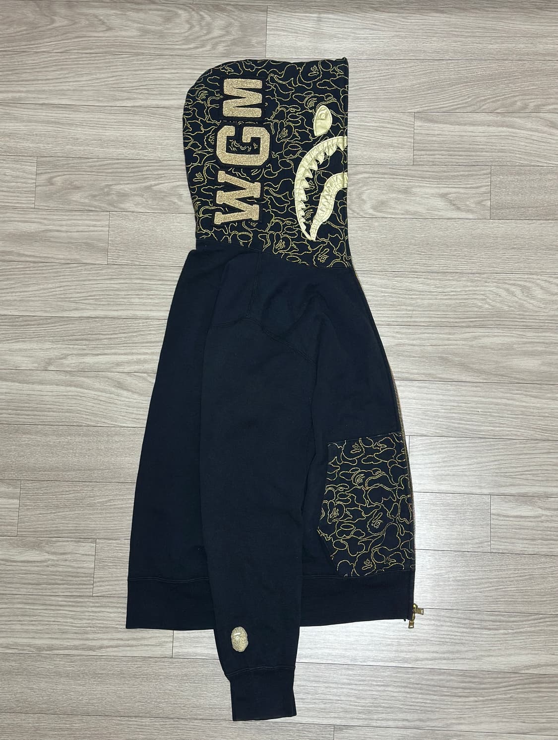 베이프 후드집업 23주년 한정판 L사이즈 상품이미지1