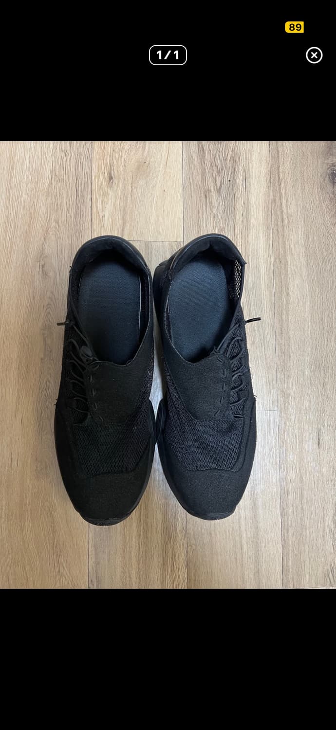 3) 이세이미야케 신발 상품이미지1