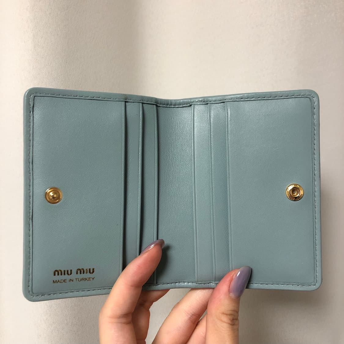 미우미우 마테라쎄 반지갑 상품이미지9