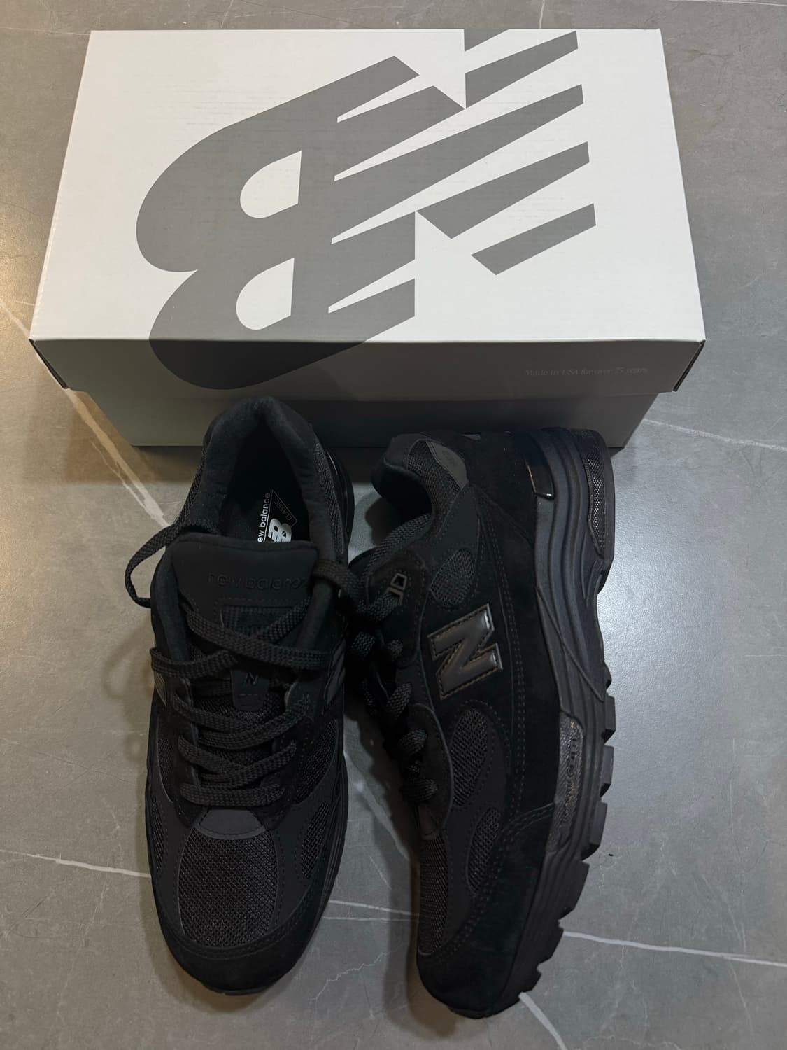 뉴발란스 992 트리플 블랙 상품이미지3