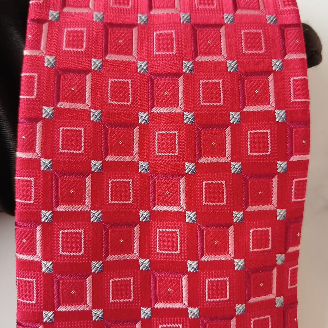 밀라숀 실크 레드 기하 패턴 넥타이 9.4cm A등급 A19300
 상품이미지8