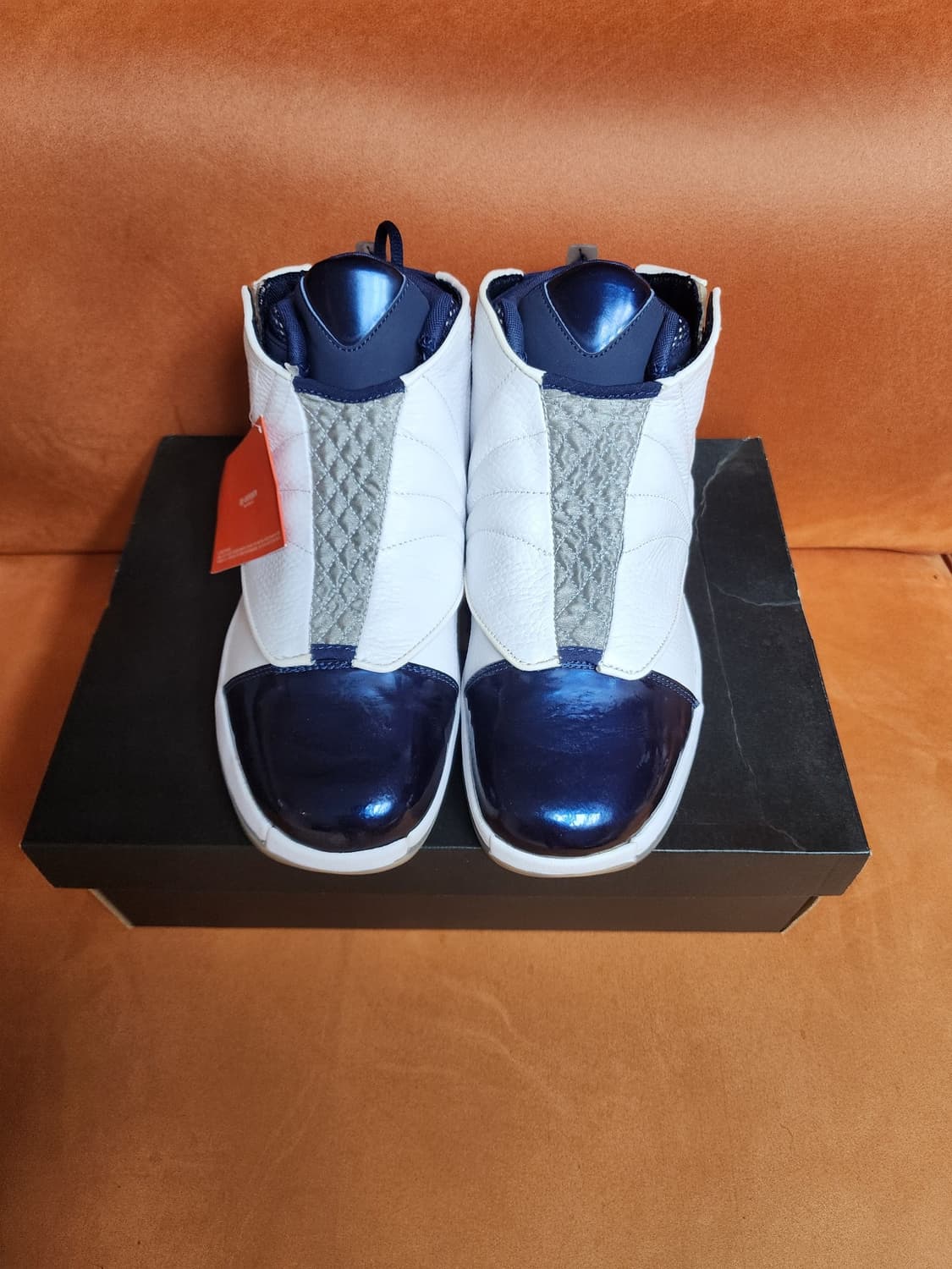 Air Jordan 16 Retro White Midnight Navy 상품이미지3