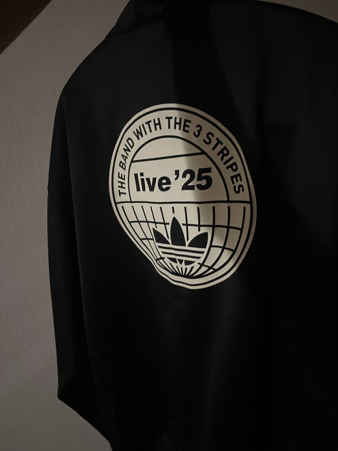 오아시스X아디다스 트랙탑 상품이미지3