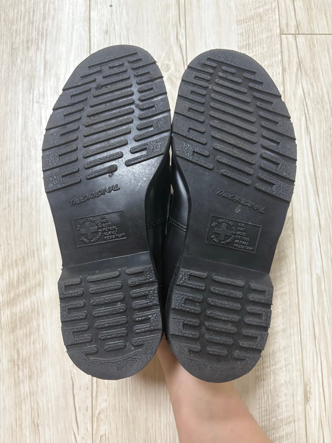 닥터마틴 아드리안 블랙 280 상품이미지6