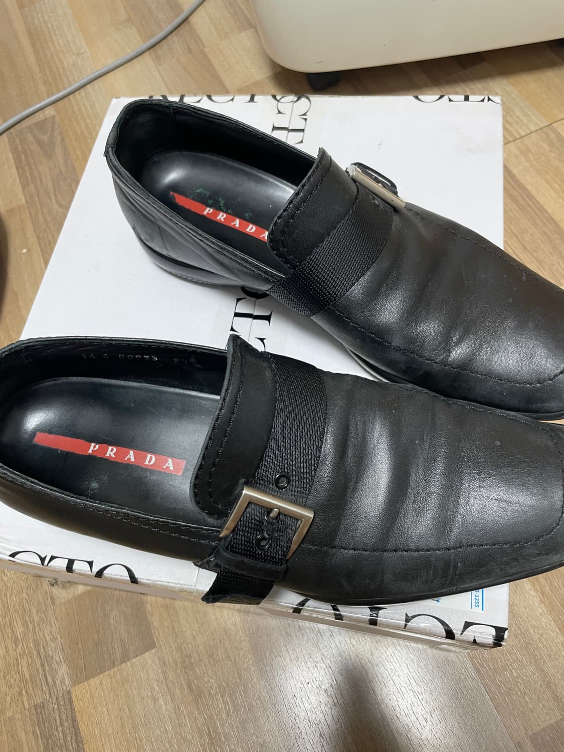 Prada sports buckle strap slipon loafer 상품이미지1