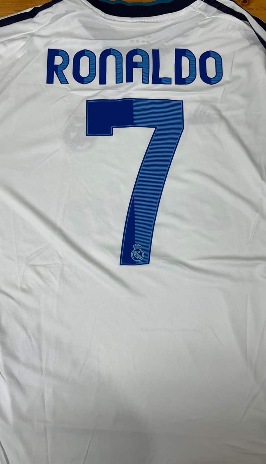 레트로 레알마드리드 홈 호날두 긴팔 유니폼 상품이미지3