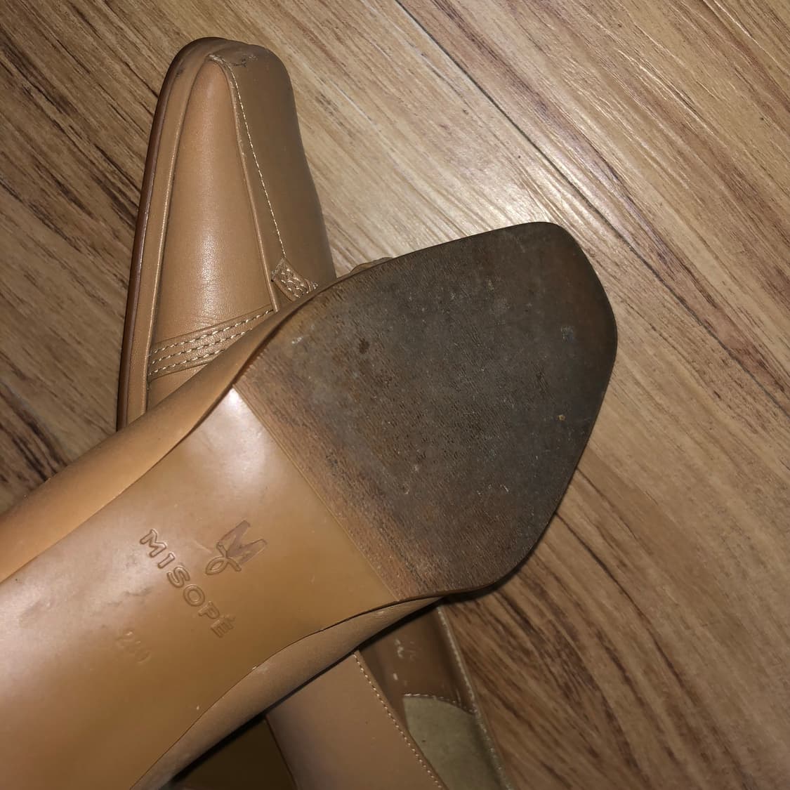Misope beige heels 💂🏻‍♀️  상품이미지5