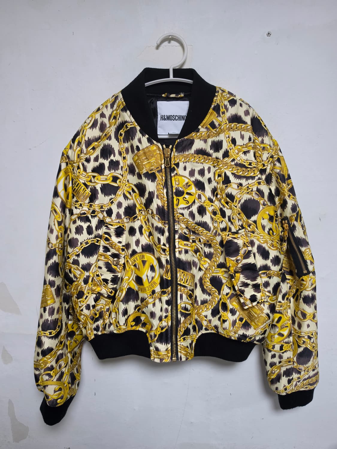 
H&M MOSCHINO 콜라보 레오파드 자켓 M 상품이미지1