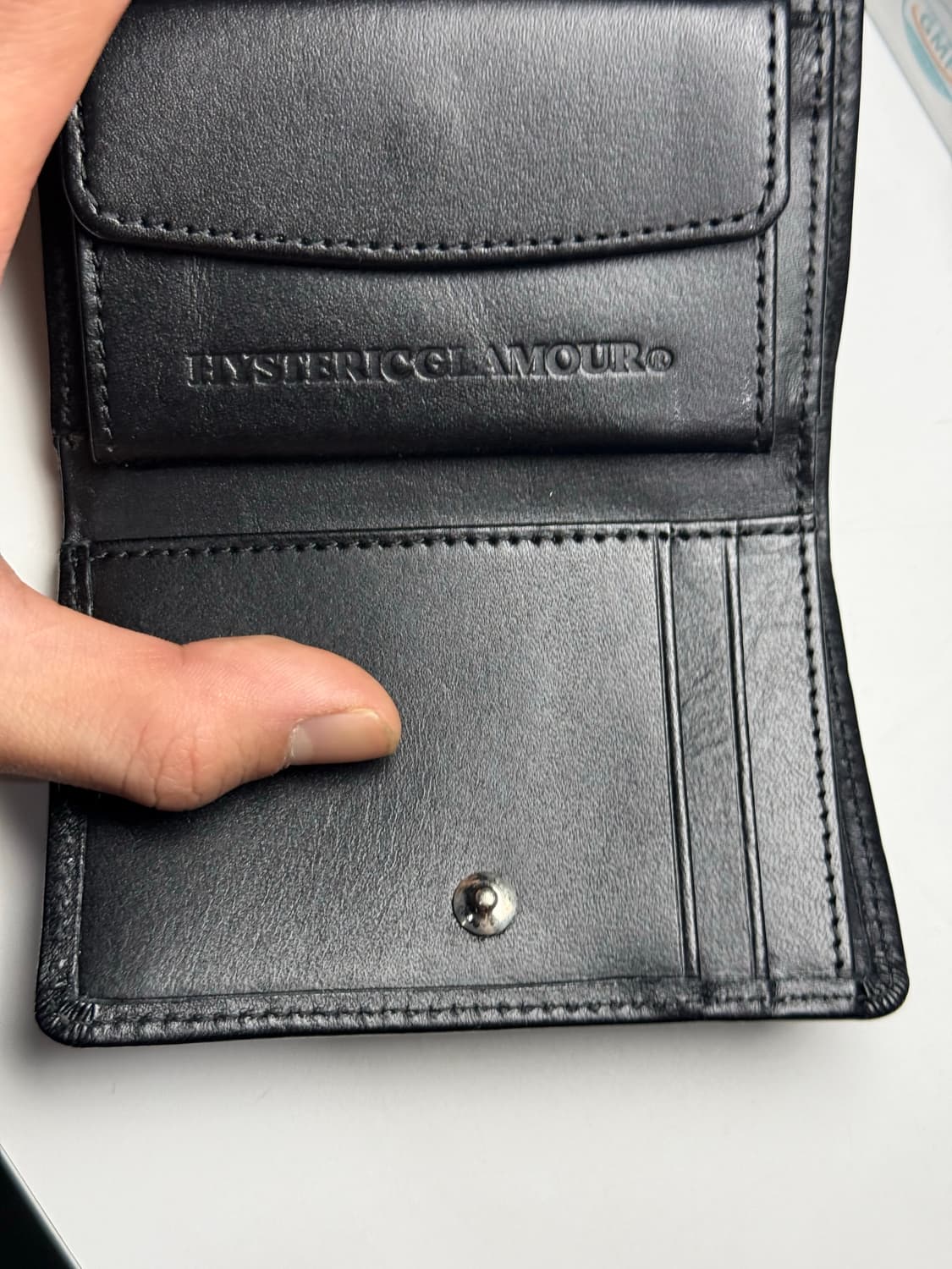 히스테릭 글래머 스터드 폭탄 로고 반지갑 상품이미지4