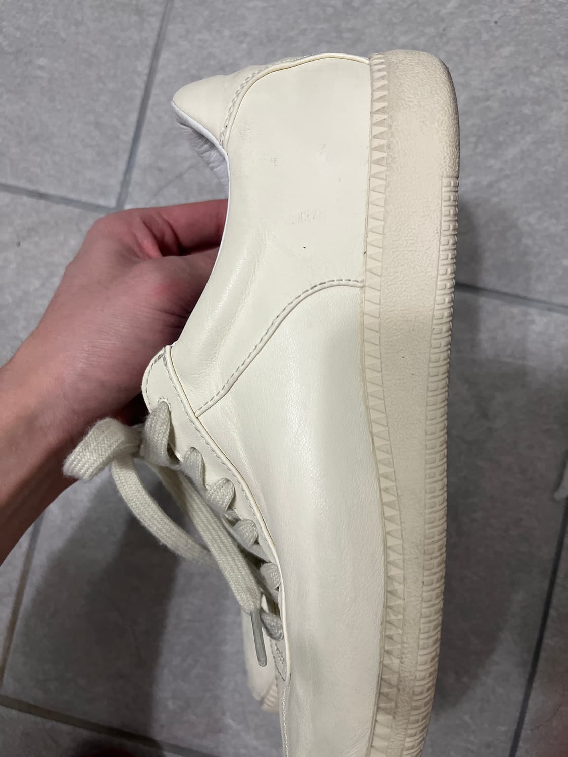 킨치 weaker 265 화이트 색상 상품이미지3