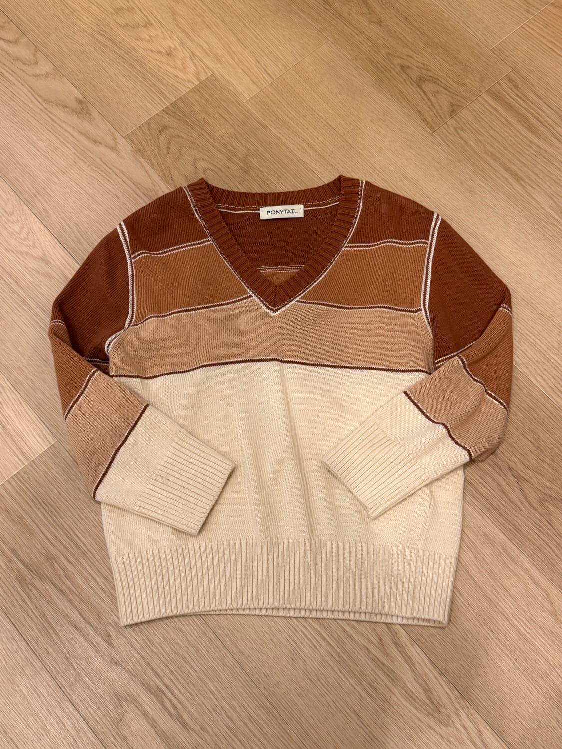 포니테일 니트 상품이미지1