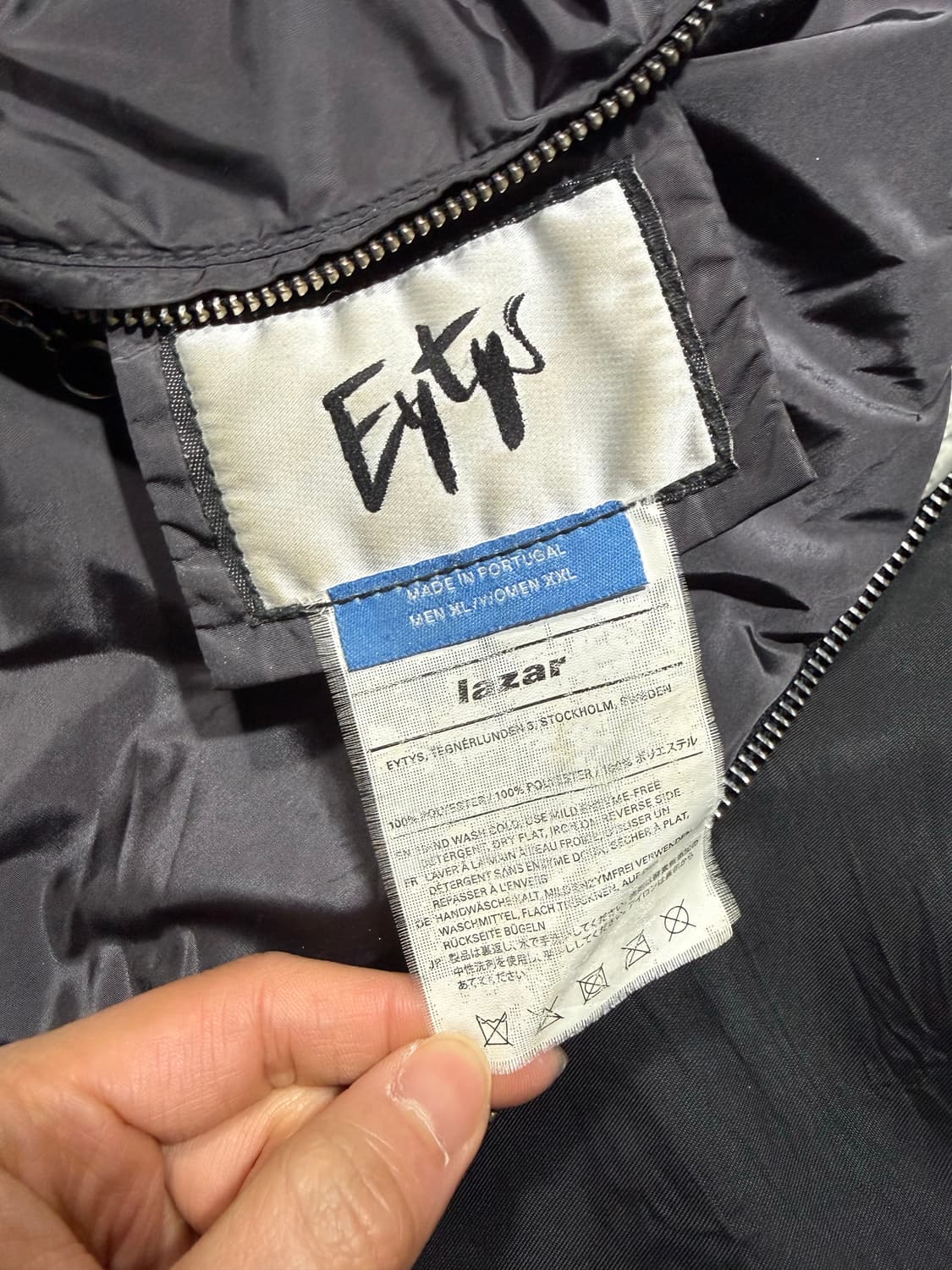 Eytys 이티스 레이저 레더 슬리브 패딩 상품이미지6