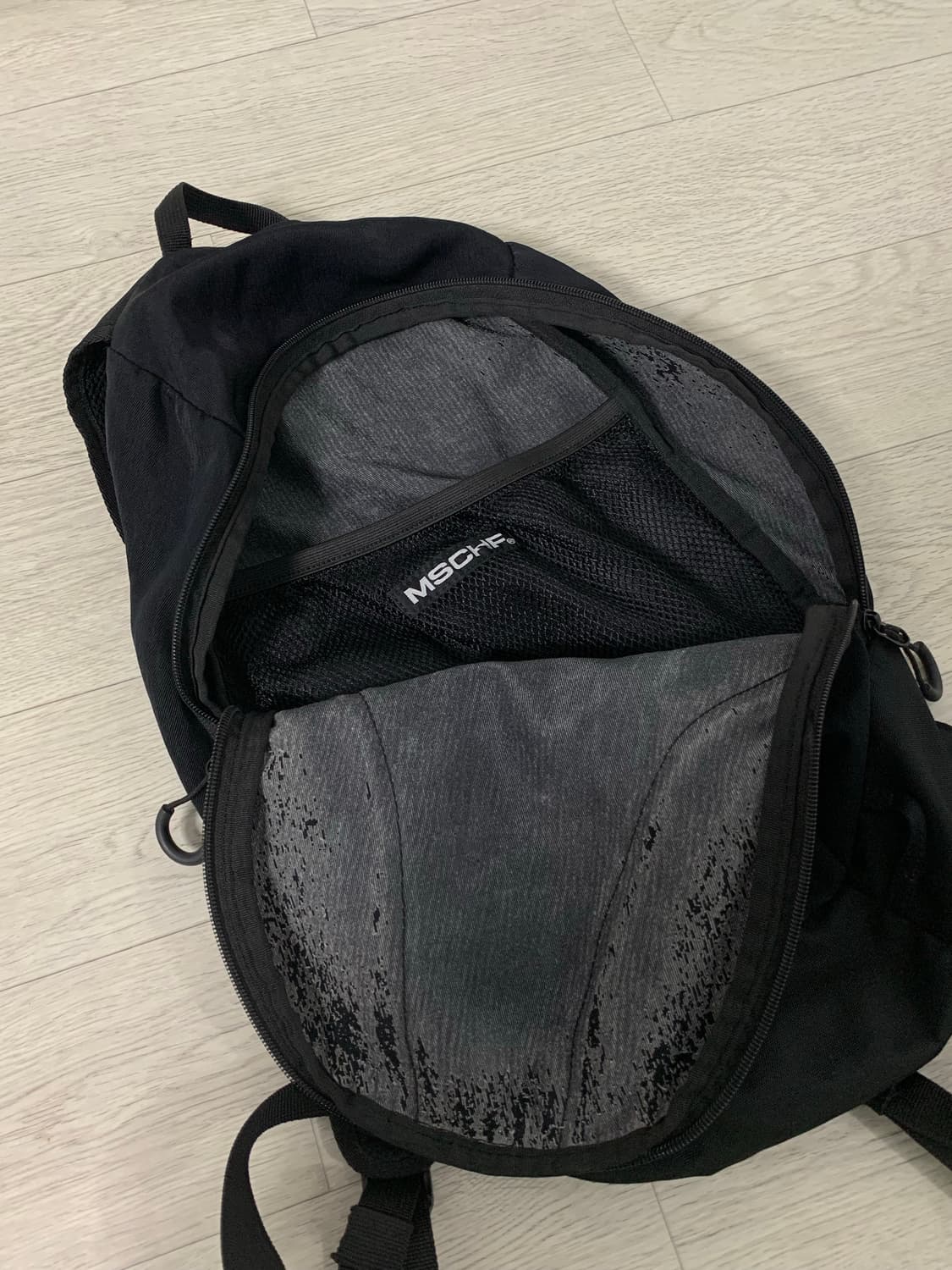 미스치프 롬버스 백팩 상품이미지3