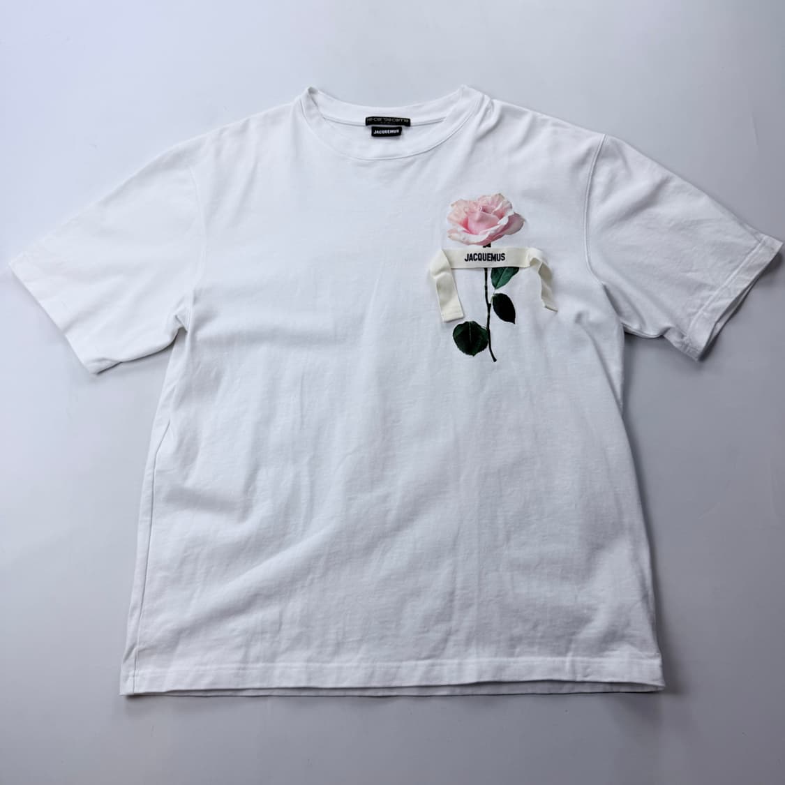 자크뮈스 로즈 프린트 반팔 티셔츠 화이트 상품이미지2