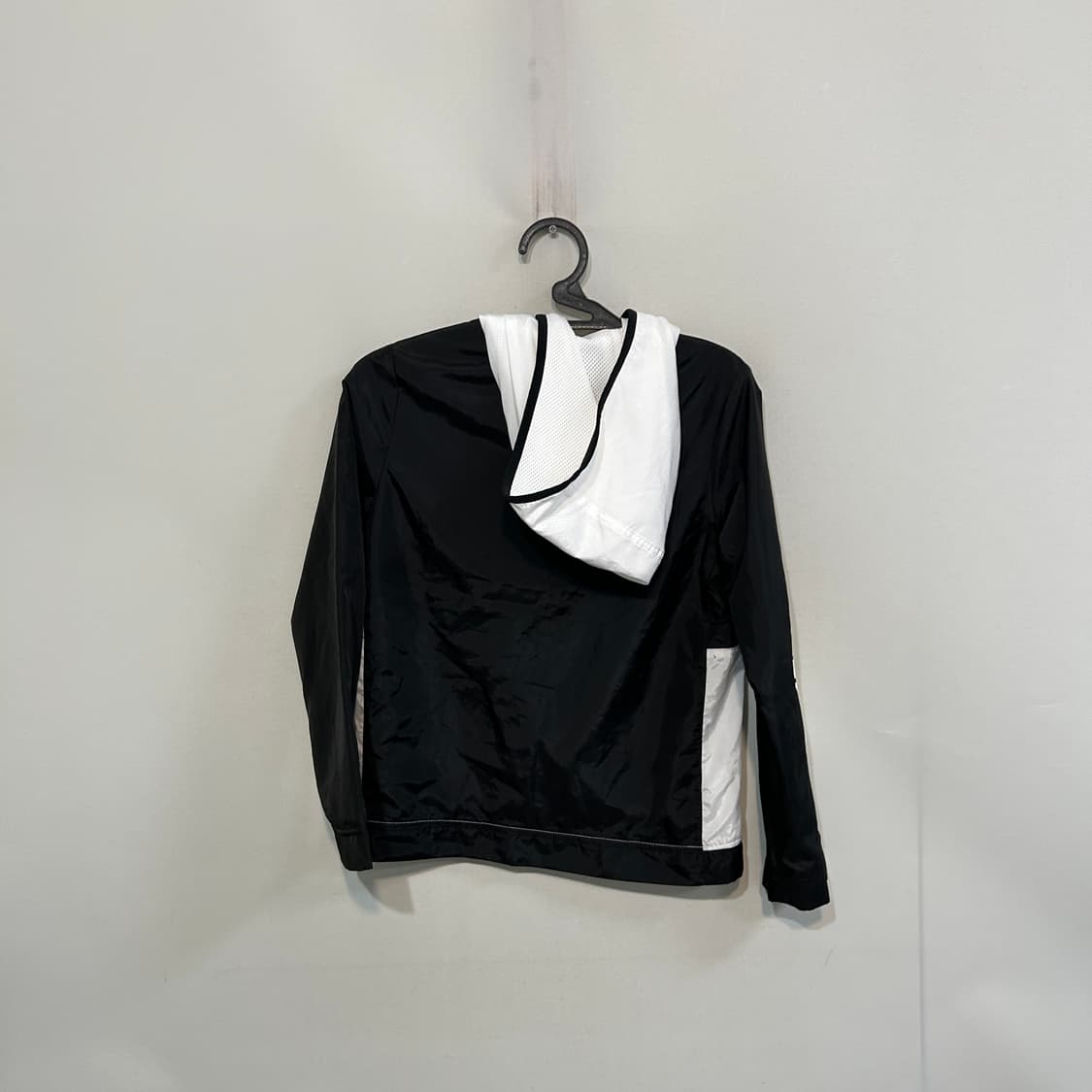 나이키 키즈 바람막이 아노락 145 상품이미지3