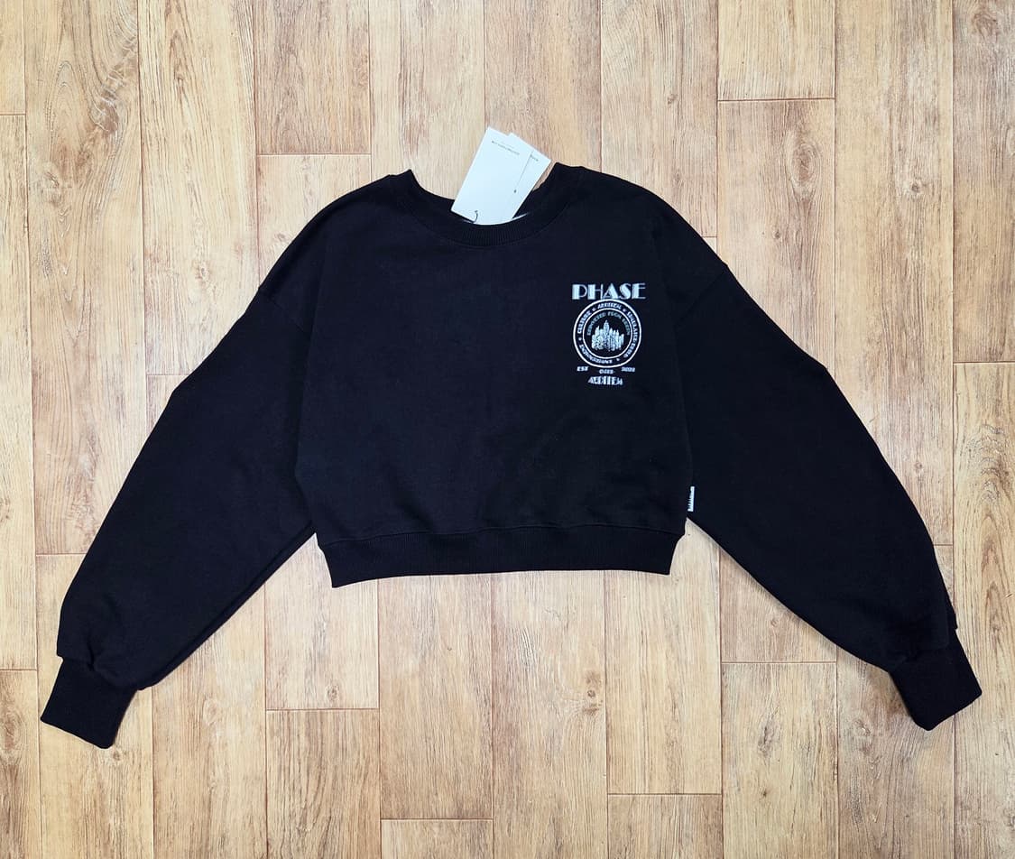 에디텀 스튜디오즈(AEDITEM STUDIOZ) 크롭 스웻셔츠 프리사이즈 상품이미지2