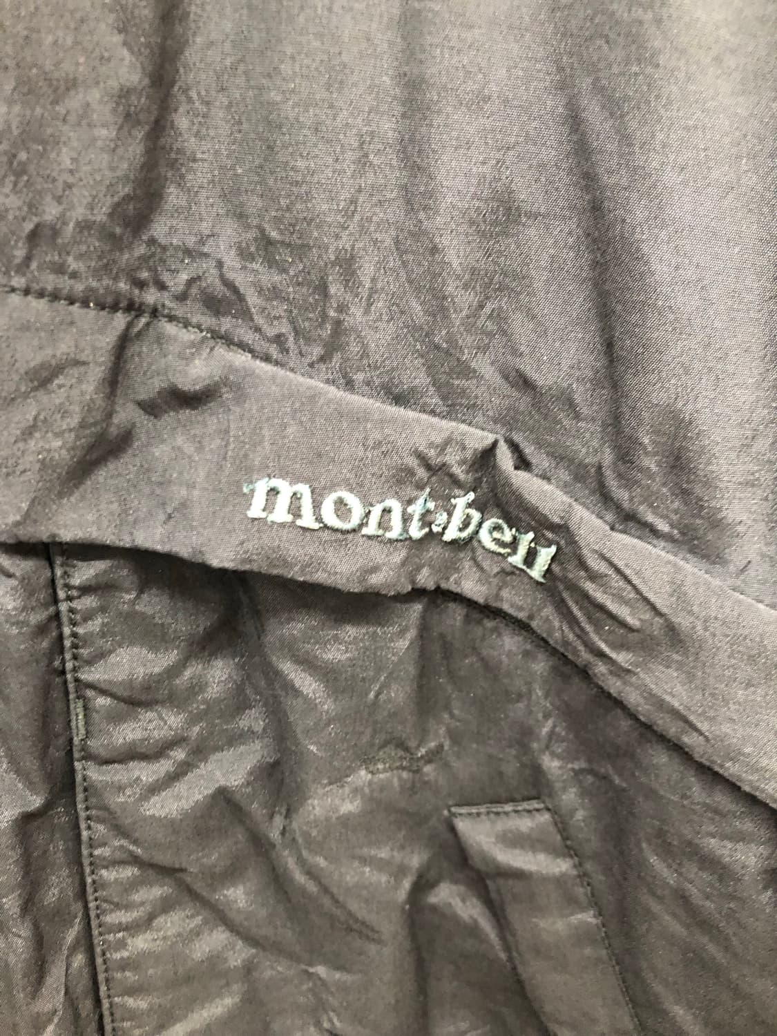 몽벨 패딩 블랙 상품이미지4