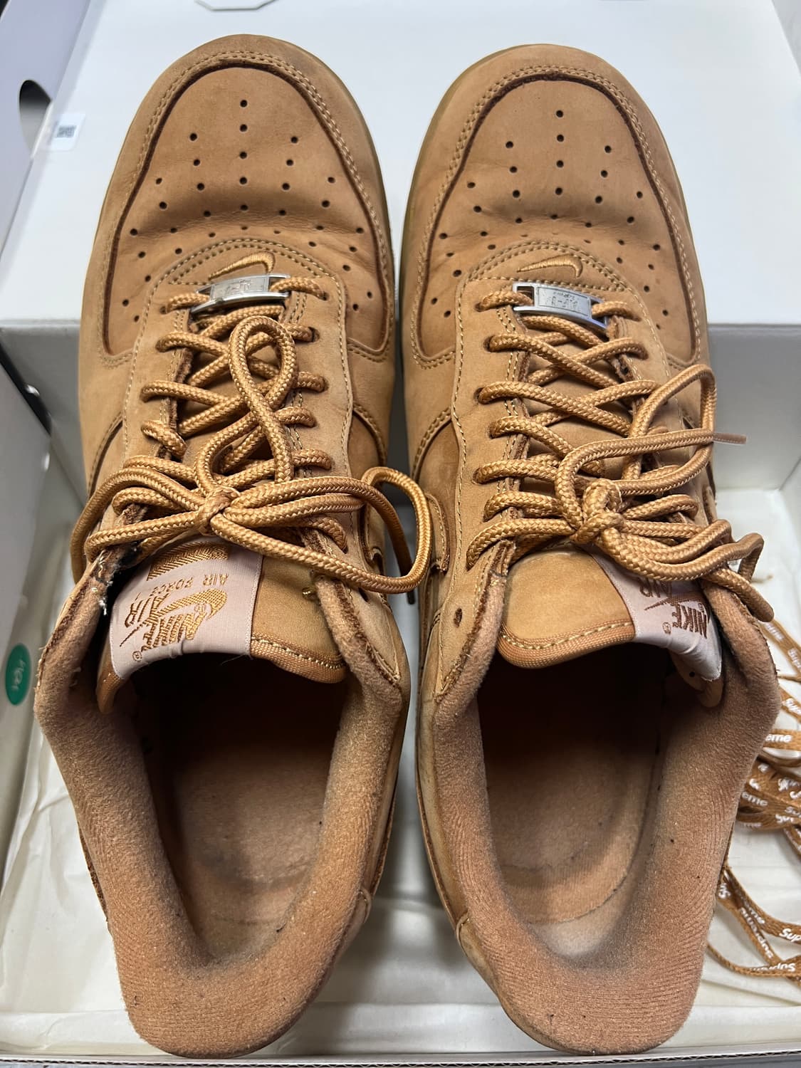 나이키 슈프림 에어포스 된장 280 판매합니다 상품이미지1