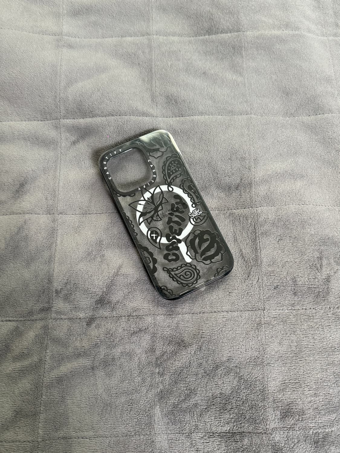 케이스티파이 Sway Jo 콜라보 신상 아이폰16프로(A+ 중고상품) 상품이미지1