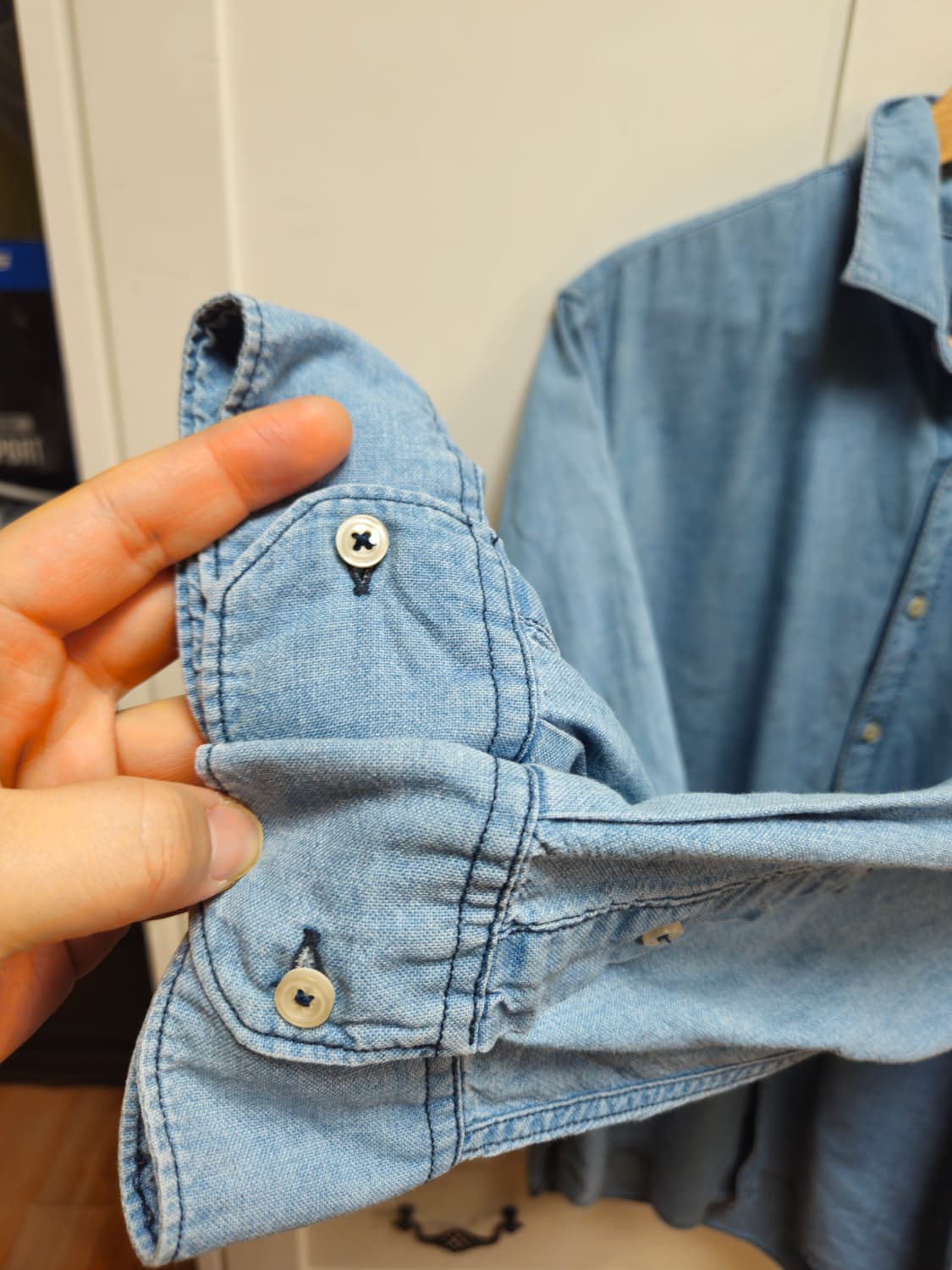 헤지스 데님셔츠 110 실착용사이즈 105+@ 상품이미지4