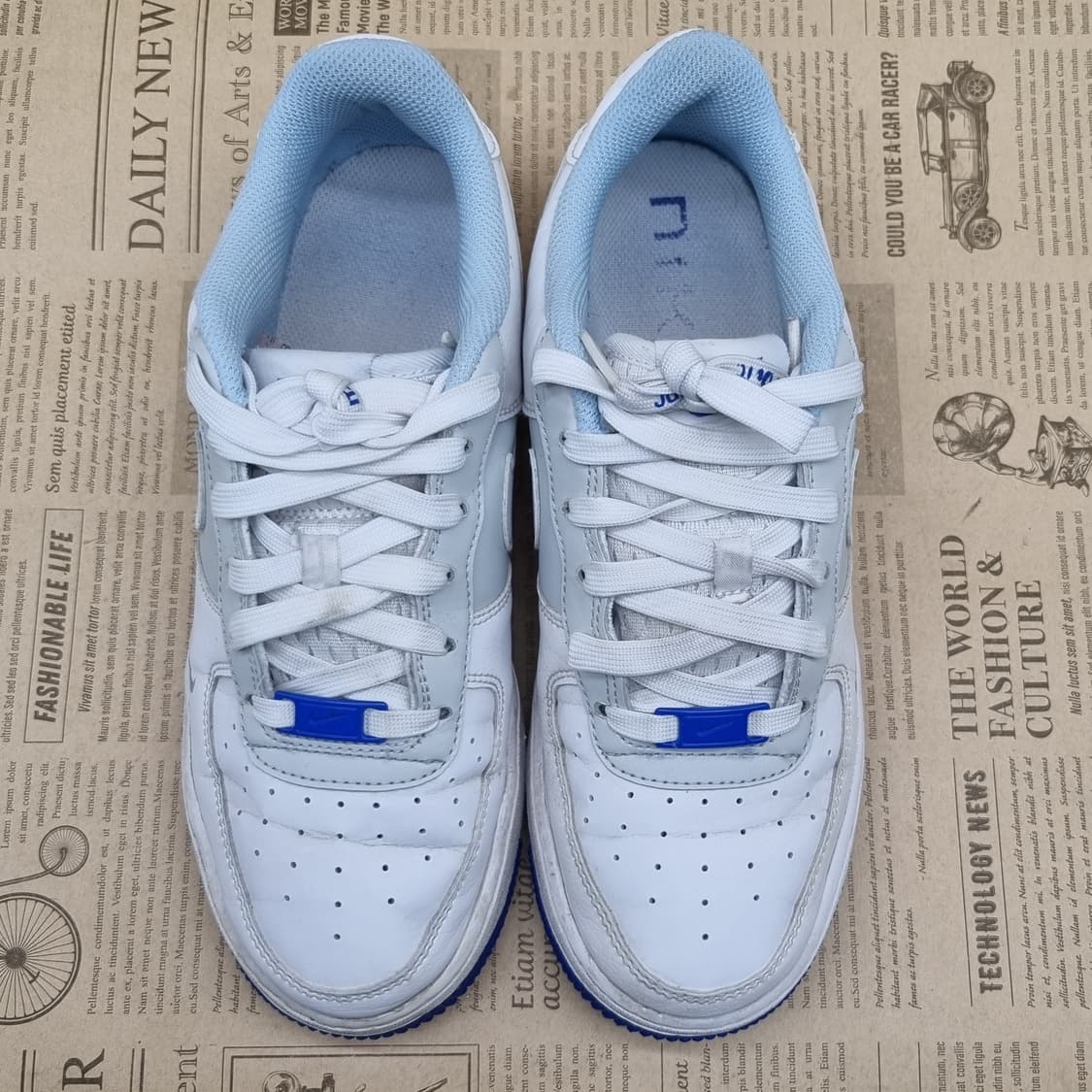 나이키 에어포스1 로우 화이트 블루 245 상품이미지2